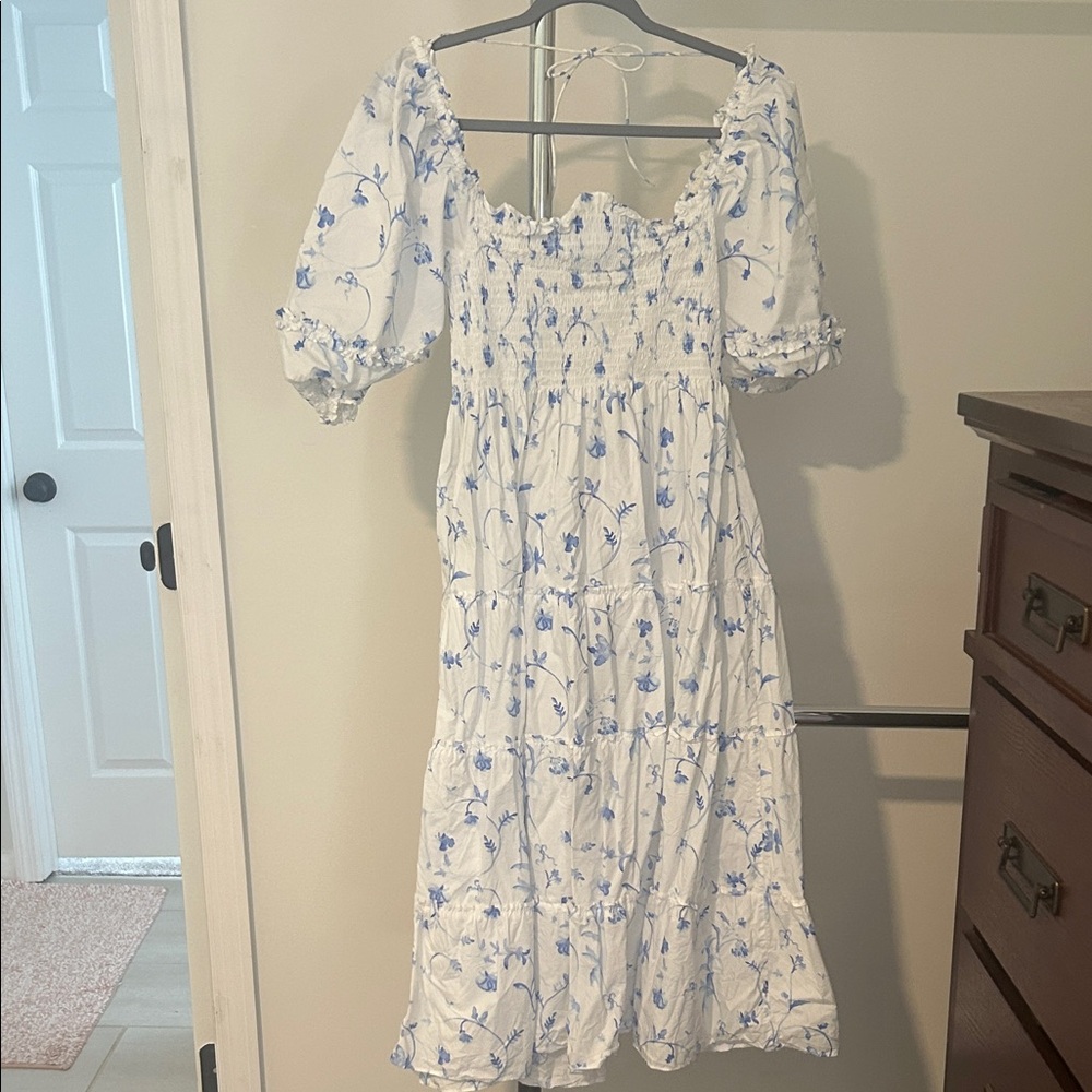 Hill House White and Blue Floral Puff-Sleeve Midi Dress
